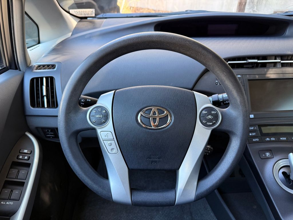 Thumbnail: 2010 Toyota Prius - 13