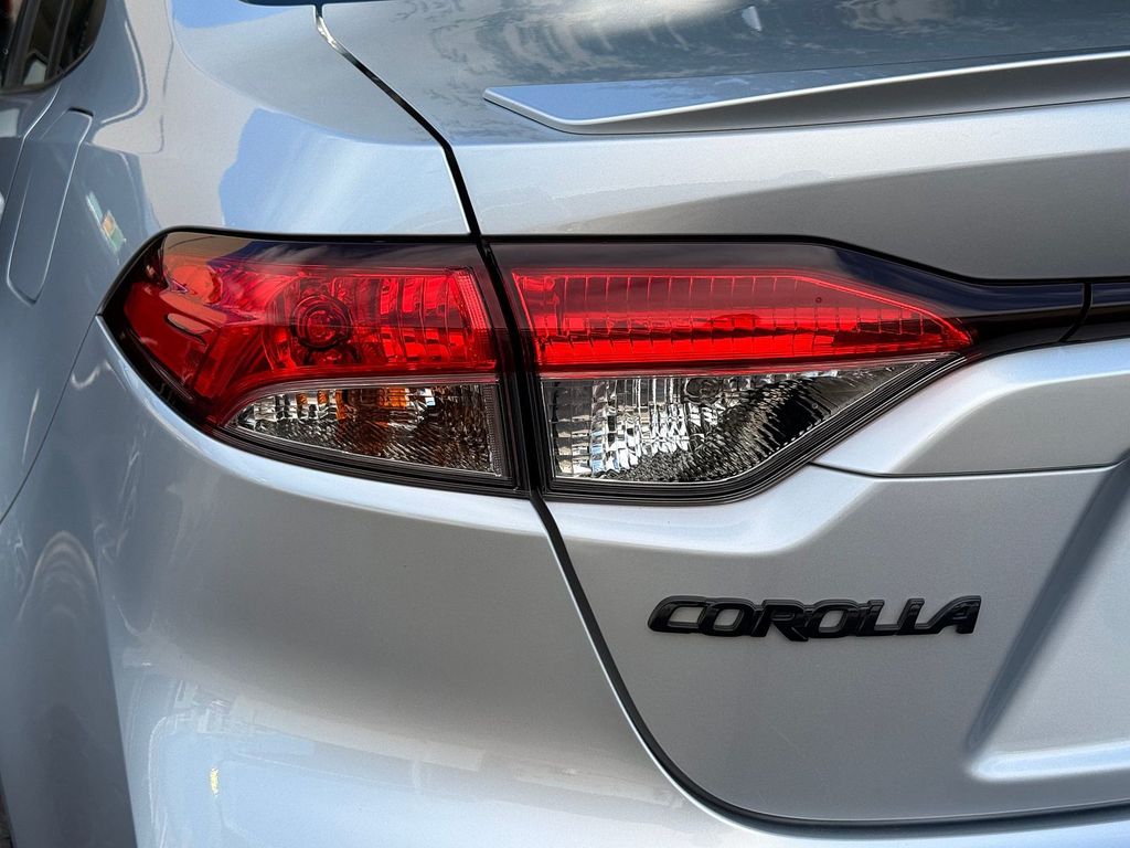 Thumbnail: 2022 Toyota Corolla - 19