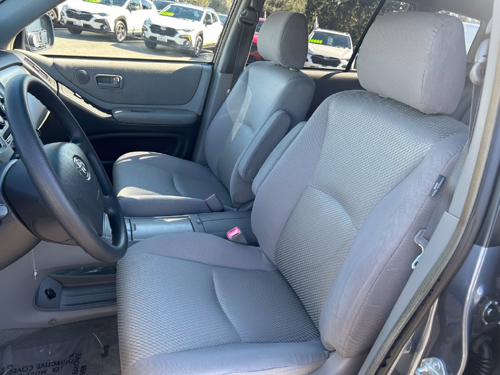 Thumbnail: 2005 Toyota Highlander - 10