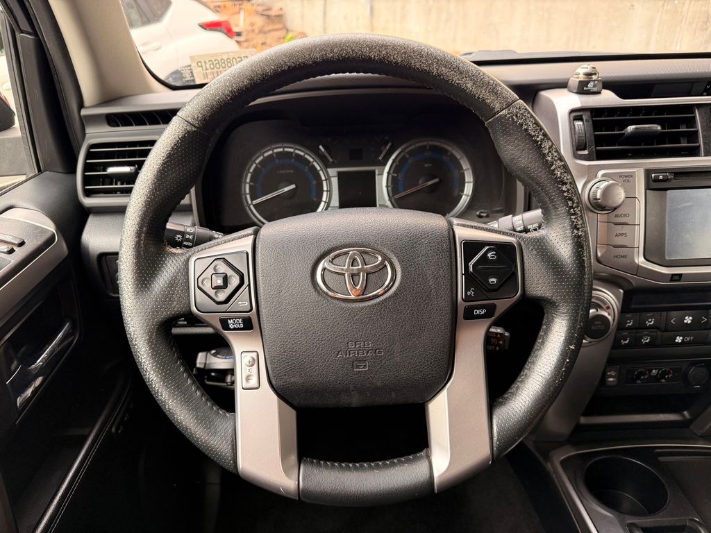 Thumbnail: 2015 Toyota 4Runner - 14