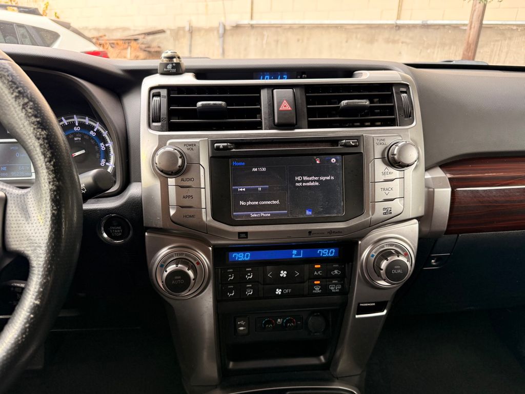 Thumbnail: 2015 Toyota 4Runner - 15