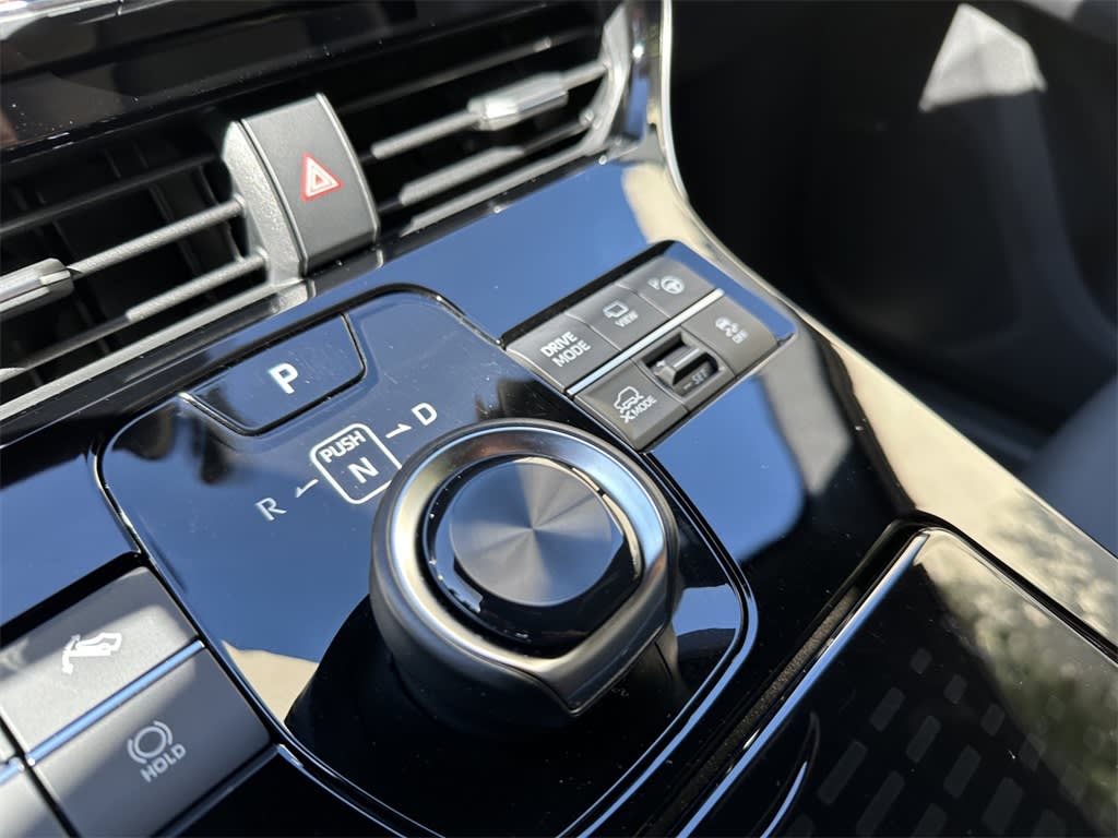 Thumbnail: 2024 Subaru Solterra - 15