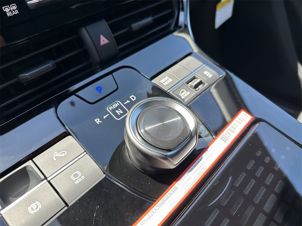 Thumbnail: 2025 Subaru Solterra - 14