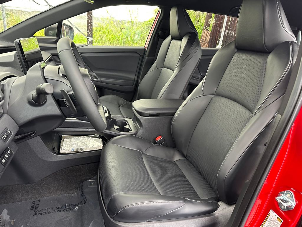 Thumbnail: 2026 Subaru Solterra - 10