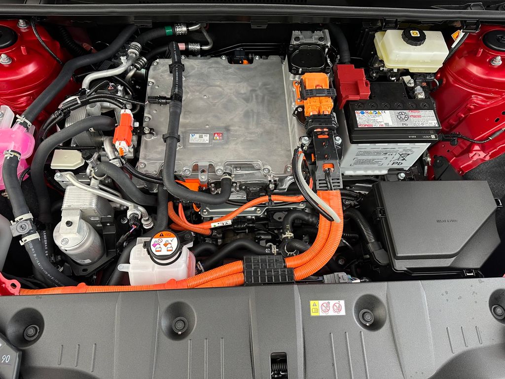 Thumbnail: 2026 Subaru Solterra - 8