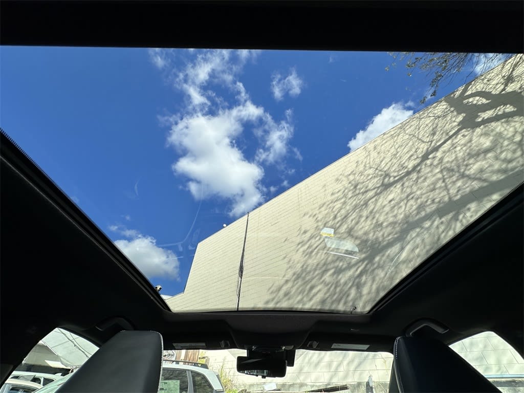 Thumbnail: 2026 Subaru Solterra - 20