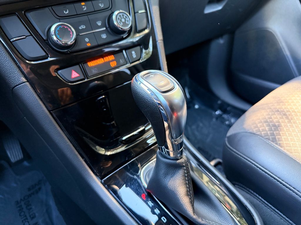 Thumbnail: 2021 Buick Encore - 14