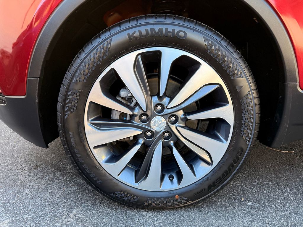 Thumbnail: 2021 Buick Encore - 6