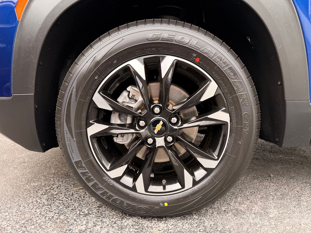 Thumbnail: 2023 Chevrolet TrailBlazer - 7
