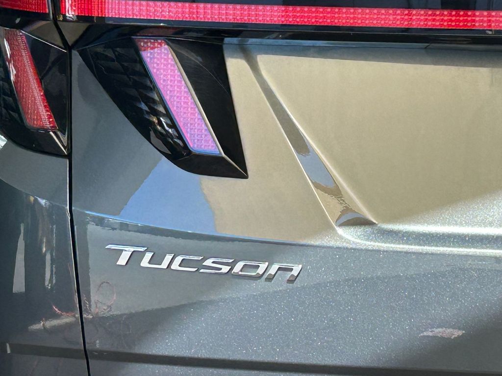 Thumbnail: 2023 Hyundai Tucson - 7