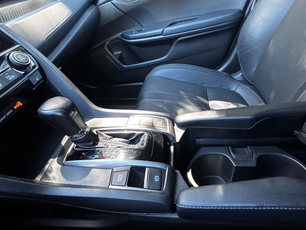 Thumbnail: 2017 Honda Civic - 14