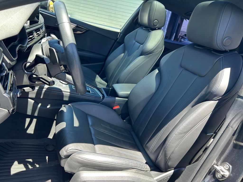 Thumbnail: 2019 Audi A5 - 10