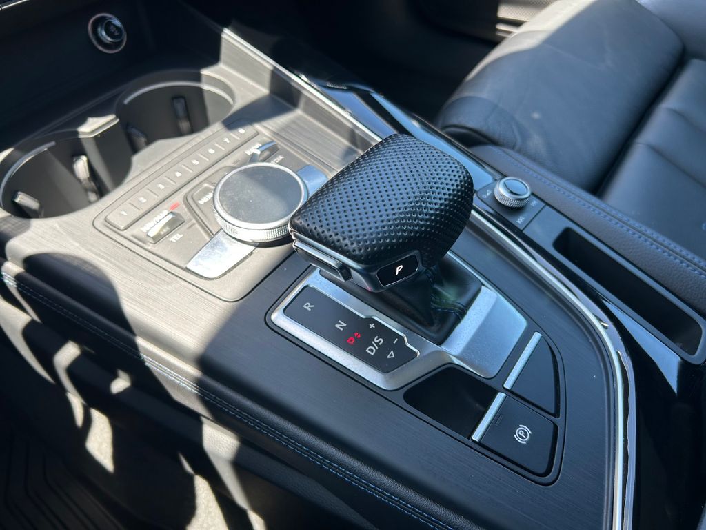 Thumbnail: 2019 Audi A5 - 15