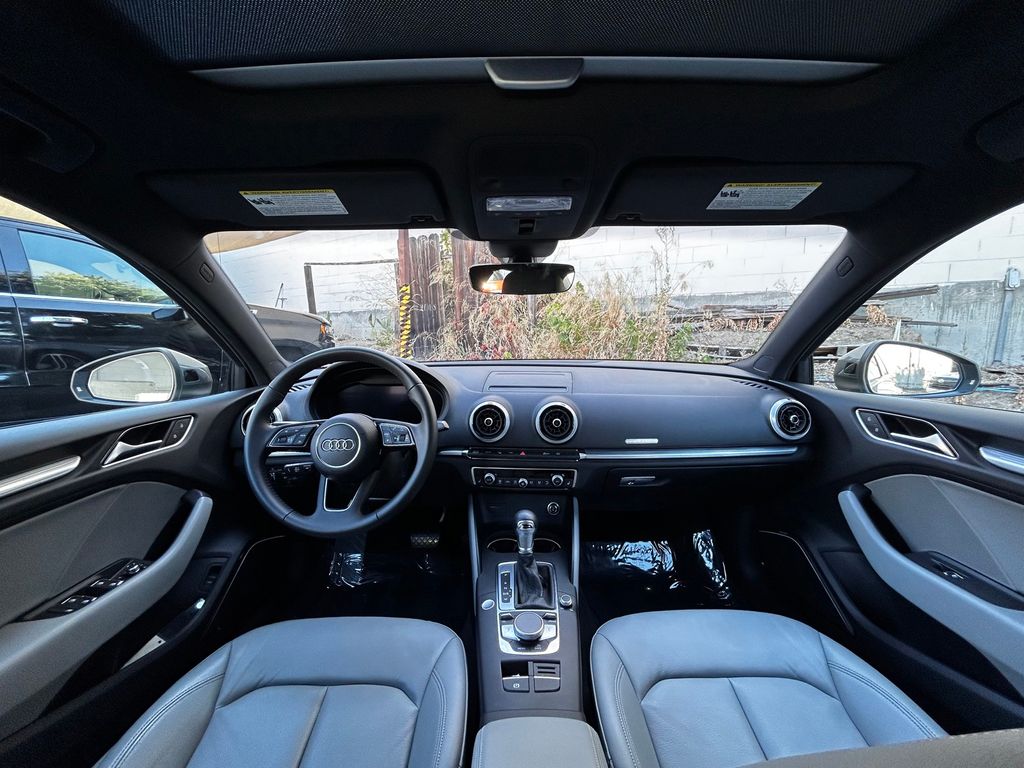 Thumbnail: 2019 Audi A3 - 9