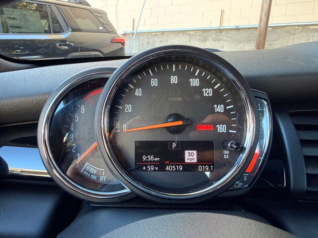 Thumbnail: 2019 MINI Cooper - 15