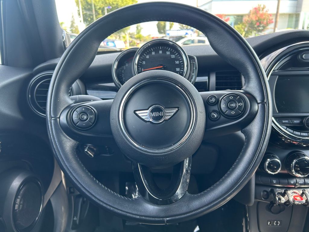 Thumbnail: 2018 MINI Cooper - 13