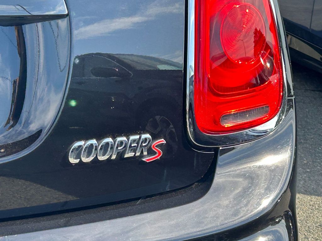 Thumbnail: 2018 MINI Cooper - 19
