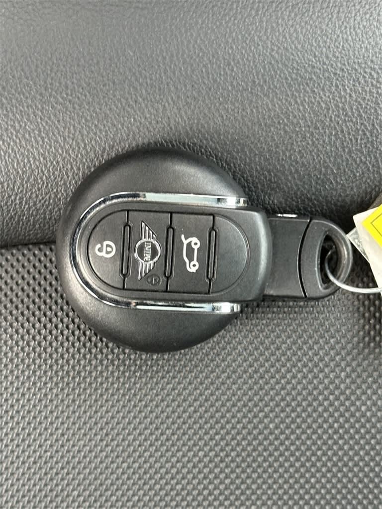 Thumbnail: 2023 MINI Cooper Countryman - 17