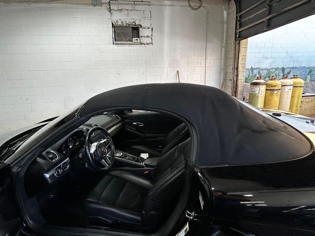 Thumbnail: 2019 Porsche 718 Boxster - 10