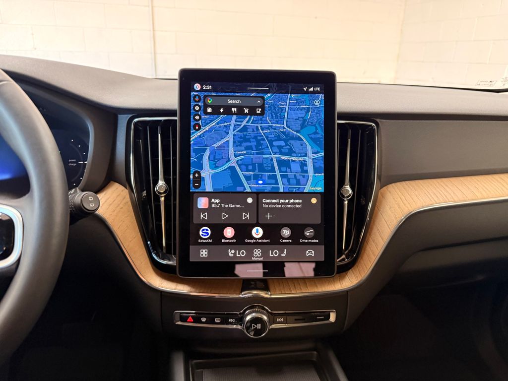 Thumbnail: 2026 Volvo XC60 - 14