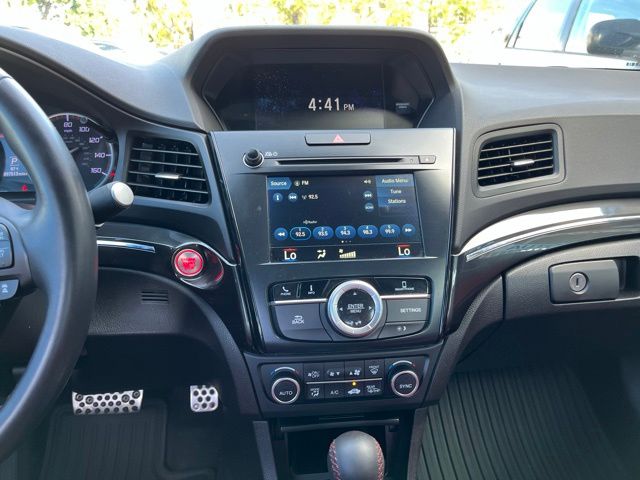 Thumbnail: 2019 Acura ILX - 15