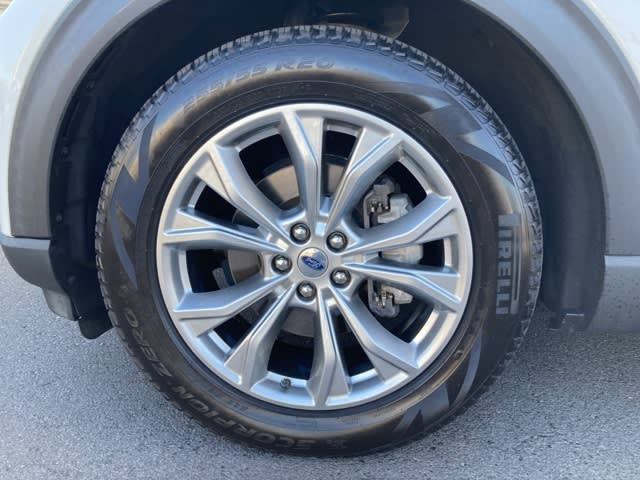 Thumbnail: 2021 Ford Explorer - 7