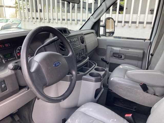 Thumbnail: 2014 Ford Econoline - 2
