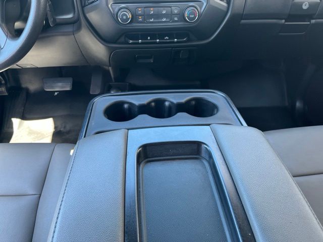 Thumbnail: 2018 Chevrolet Silverado 2500 - 20