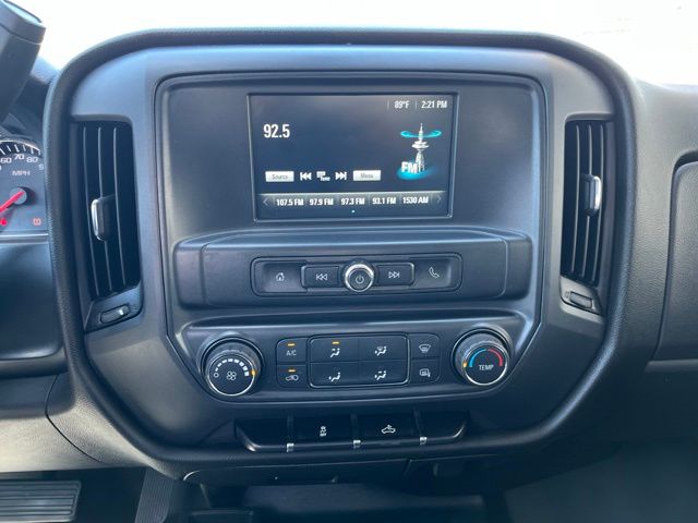 Thumbnail: 2018 Chevrolet Silverado 2500 - 15