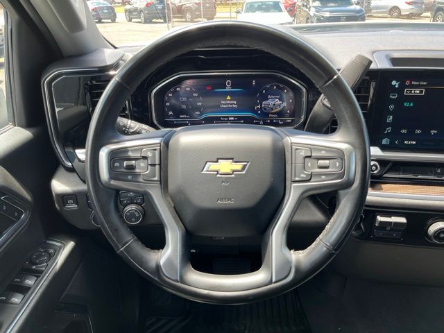 Thumbnail: 2024 Chevrolet Silverado 2500 - 13