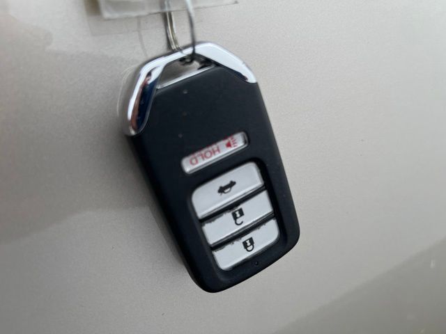 Thumbnail: 2013 Honda Accord - 18