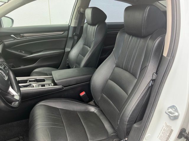 Thumbnail: 2021 Honda Accord - 10