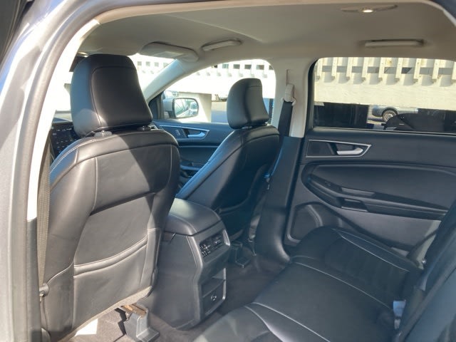 Thumbnail: 2022 Ford Edge - 12