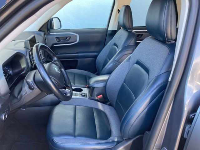 Thumbnail: 2022 Ford Bronco Sport - 10