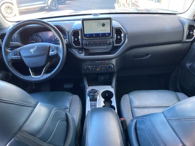 Thumbnail: 2022 Ford Bronco Sport - 9