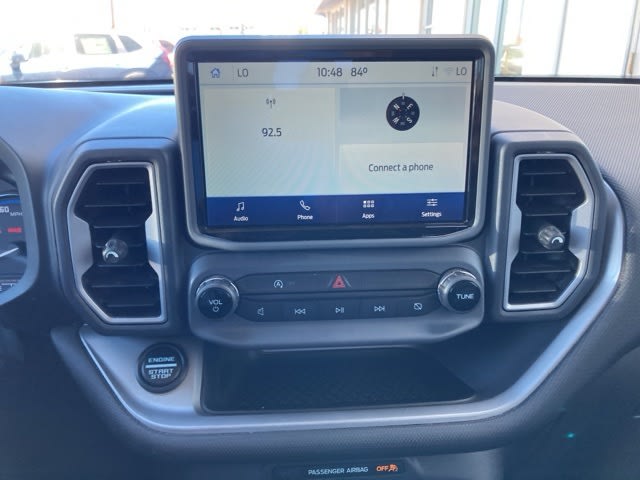 Thumbnail: 2022 Ford Bronco Sport - 14