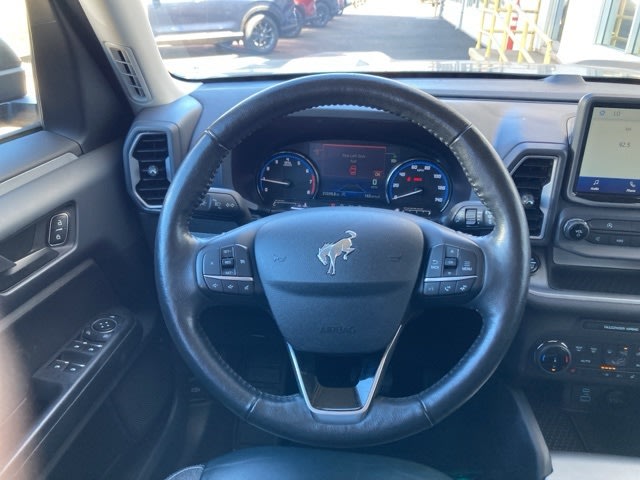 Thumbnail: 2022 Ford Bronco Sport - 13