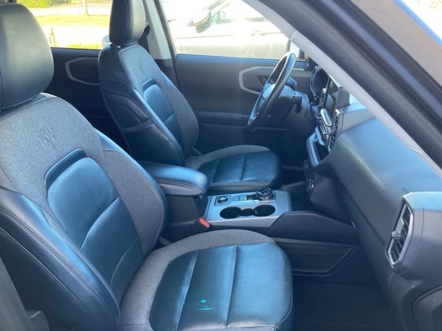 Thumbnail: 2022 Ford Bronco Sport - 11