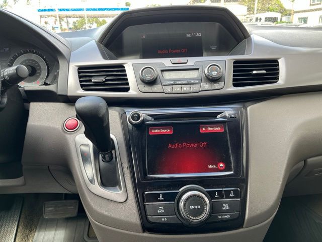 Thumbnail: 2015 Honda Odyssey - 14