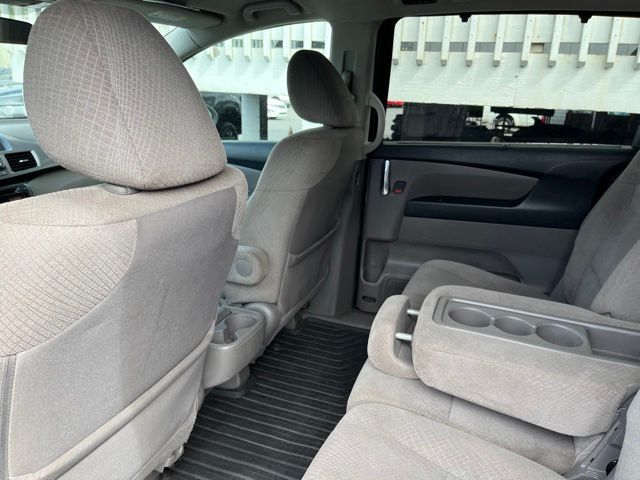 Thumbnail: 2015 Honda Odyssey - 12