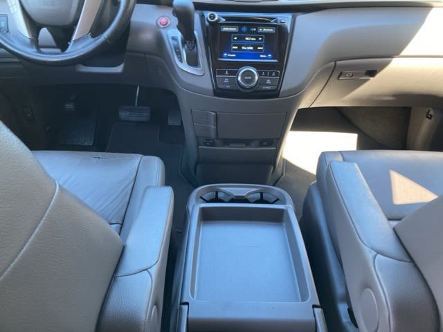 Thumbnail: 2016 Honda Odyssey - 21