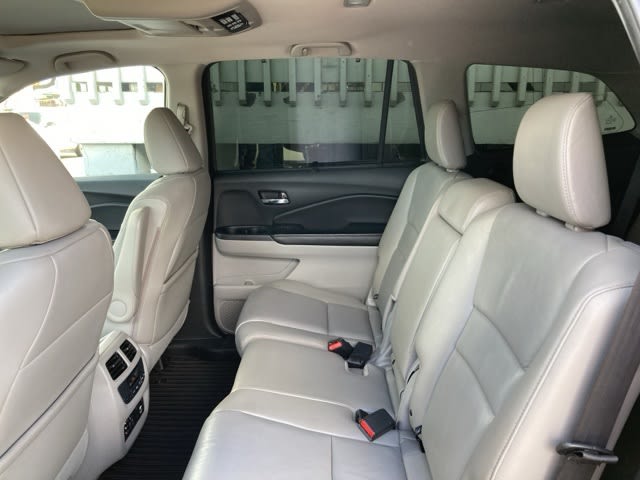 Thumbnail: 2016 Honda Pilot - 21