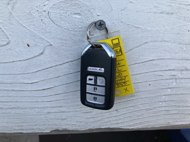 Thumbnail: 2016 Honda Pilot - 18