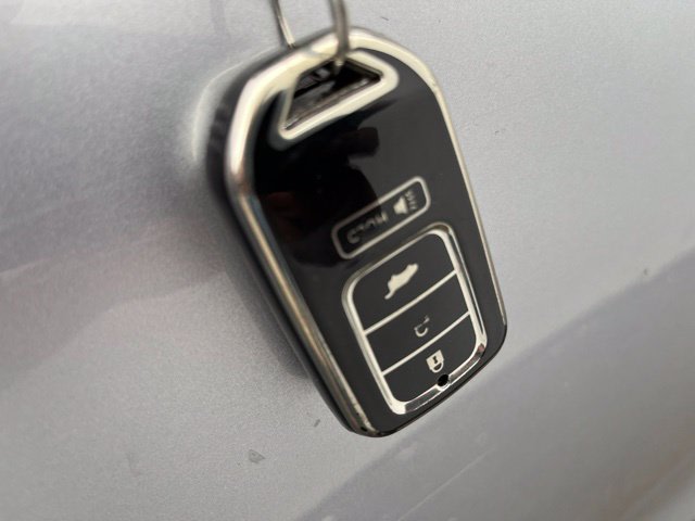 Thumbnail: 2018 Honda Pilot - 21