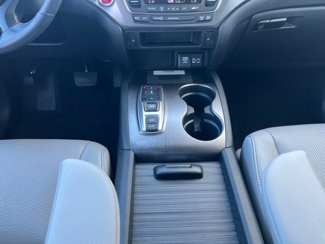 Thumbnail: 2023 Honda Passport - 15