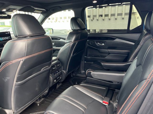 Thumbnail: 2024 Honda Pilot - 12