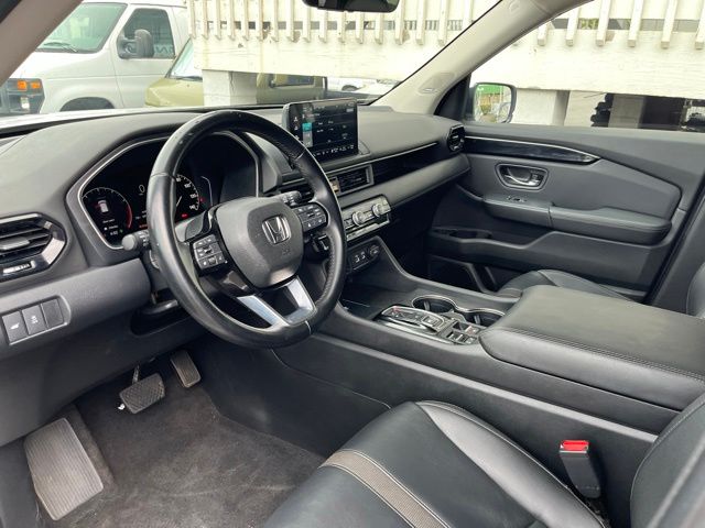 Thumbnail: 2023 Honda Pilot - 2