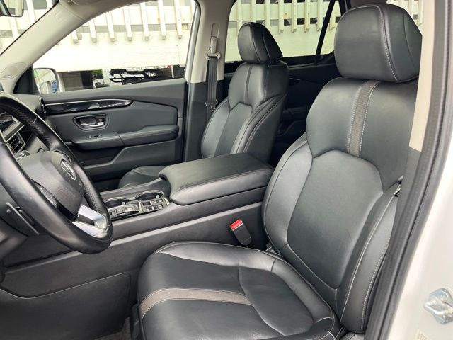 Thumbnail: 2023 Honda Pilot - 10