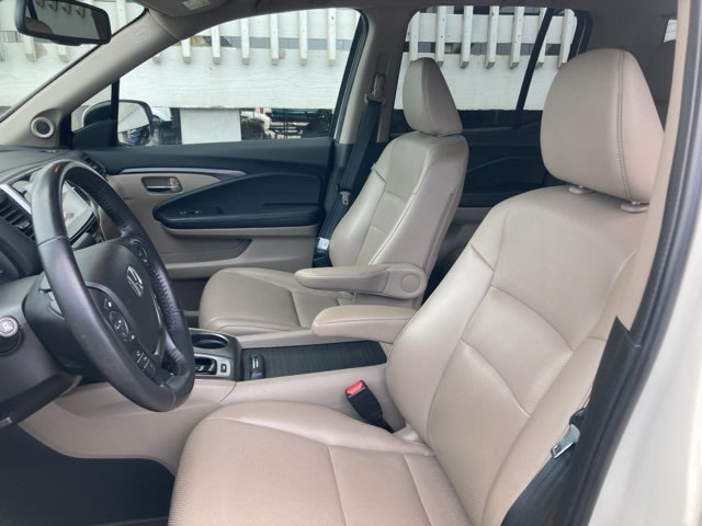 Thumbnail: 2018 Honda Ridgeline - 11