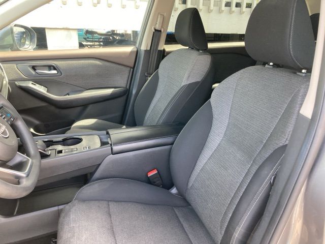 Thumbnail: 2023 Nissan Rogue - 11